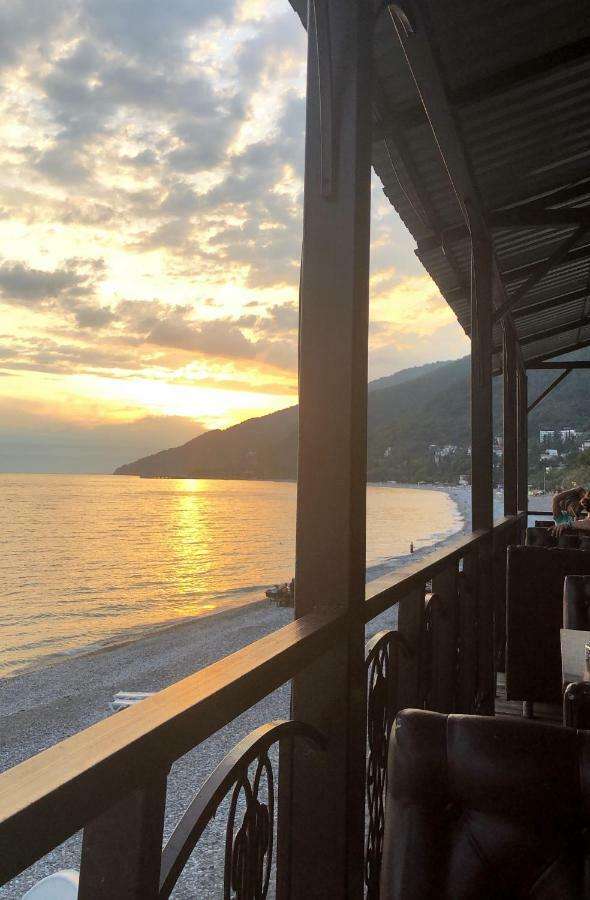 Гагрипш Курортный Комплекс Gagra Buitenkant foto